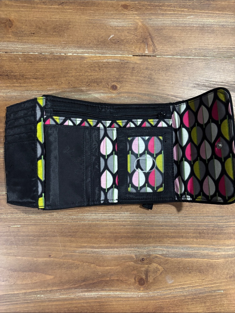 Vera Bradley Black Quilted Trifold Wallet with Silver Logo - Like New - Picture 2 of 2